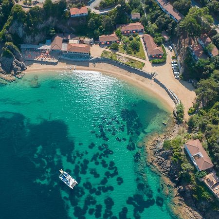 Hotel Sampiero Пропріано Екстер'єр фото